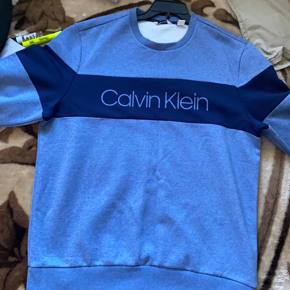 COPY - Calvin Klein sweater